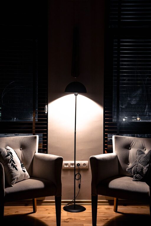 Creating a Cozy and Inviting Reading Nook in Your Home